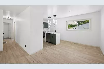 1888 Woodcrest Road, Columbus, OH 43232 - Photo 17