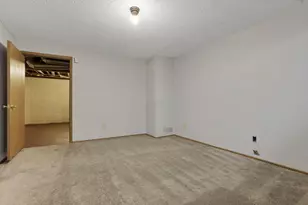 2418 Carolina Ave, Columbus, OH 43229 - Photo 33