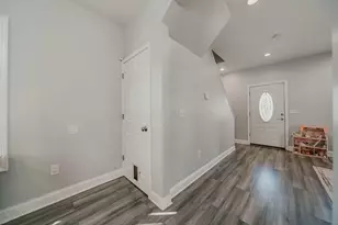 164 Clarendon Ave, Columbus, OH 43223 - Photo 21