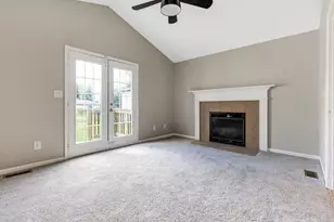 1572 Hanford St, Columbus, OH 43206 - Photo 23