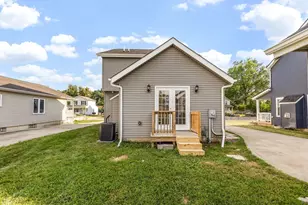 1572 Hanford St, Columbus, OH 43206 - Photo 47