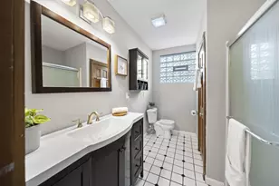 2263 Indianola Ave, Columbus, OH 43202 - Photo 3
