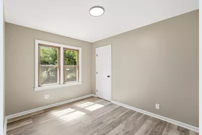 1575 S Champion Avenue, Columbus, OH 43207 - Photo 15