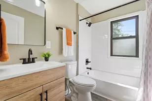 1575 S Champion Ave, Columbus, OH 43207 - Photo 13
