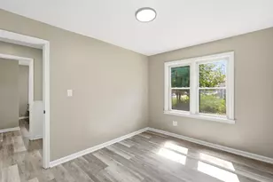 1575 S Champion Ave, Columbus, OH 43207 - Photo 17