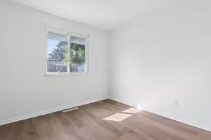2576 Nona Rd, Columbus, OH 43207 - Photo 11