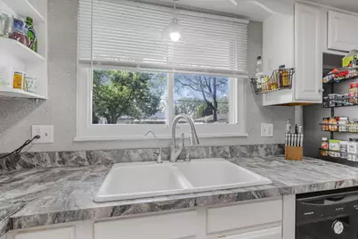 4605 Belfast Drive, Columbus, OH 43227 - Photo 19