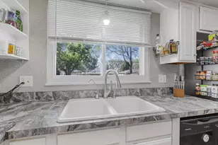 4605 Belfast Dr, Columbus, OH 43227 - Photo 19