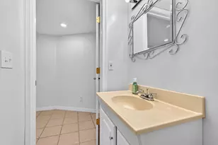 5684 Blendonridge Dr, Columbus, OH 43230 - Photo 57