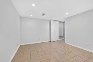 5684 Blendonridge Dr, Columbus, OH 43230 - Photo 51