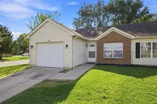 1456 October Ridge Ct, Columbus, OH 43223 - Photo 3