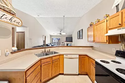 1456 October Ridge Court, Columbus, OH 43223 - Photo 9