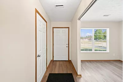 1460 October Ridge Court, Columbus, OH 43223 - Photo 9