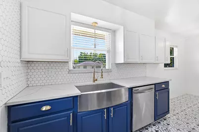 796 Drummond Court, Columbus, OH 43214 - Photo 13