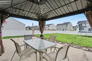 242 Dowler Dr, South Bloomfield, OH 43103 - Photo 27