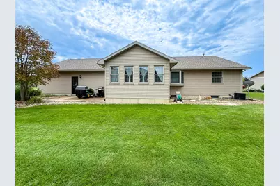 402 Dogwood Lane, Carey, OH 43316 - Photo 7