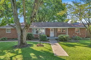 823 Wayne Dr, Heath, OH 43056 - Photo 1