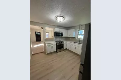 75 W Columbus Street, Lithopolis, OH 43136 - Photo 7