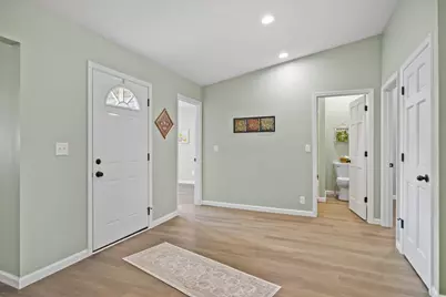 27695 Campbell Road, Circleville, OH 43113 - Photo 9