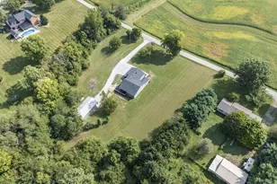 27695 Campbell Rd, Circleville, OH 43113 - Photo 63