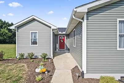 27695 Campbell Road, Circleville, OH 43113 - Photo 7