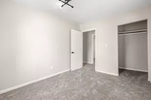 2115 Sullivant Ave, Columbus, OH 43223 - Photo 21