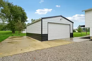 5700 Possum St, Mount Vernon, OH 43050 - Photo 5