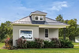 2450 Highland Rd, Zanesville, OH 43701 - Photo 1