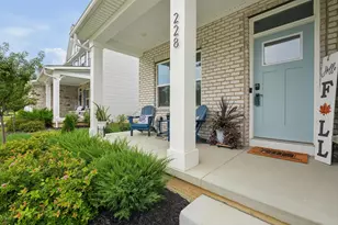 228 Livorno Rd, Delaware, OH 43015 - Photo 5