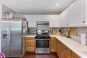 210 Grover St, Nelsonville, OH 45764 - Photo 11