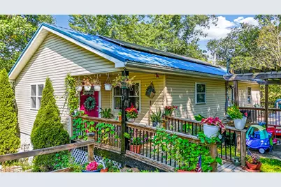210 Grover Street, Nelsonville, OH 45764 - Photo 3