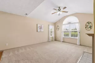 17 Broad Pointe Pl, Columbus, OH 43213 - Photo 15