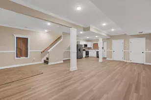 1074 Lockbourne Rd, Columbus, OH 43206 - Photo 11