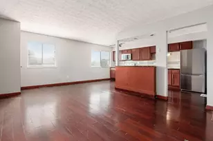 2325 Laurelwood Dr, Columbus, OH 43229 - Photo 9