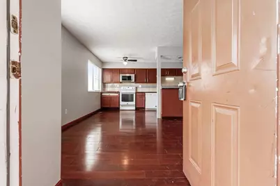 2325 Laurelwood Drive, Columbus, OH 43229 - Photo 5