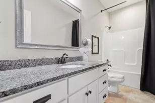 6377 Harrisburg Georgesville, Grove City, OH 43123 - Photo 25