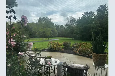 6377 Harrisburg Georgesville, Grove City, OH 43123 - Photo 5