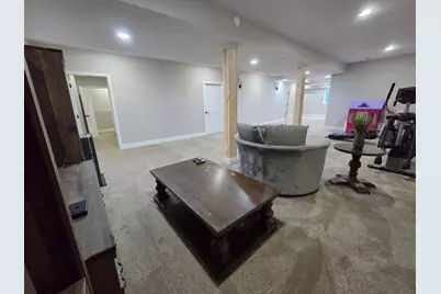 6377 Harrisburg Georgesville, Grove City, OH 43123 - Photo 31