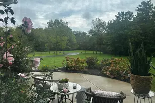 6377 Harrisburg Georgesville, Grove City, OH 43123 - Photo 3
