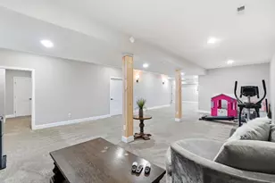 6377 Harrisburg Georgesville, Grove City, OH 43123 - Photo 45