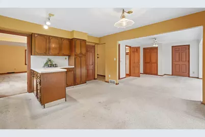 898 Plum Ridge, Columbus, OH 43213 - Photo 15