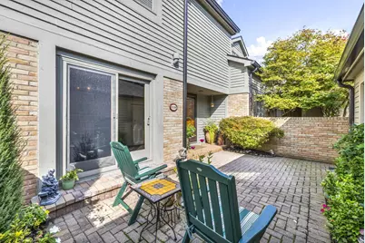1114 Strathaven Drive N #5C, Worthington, OH 43085 - Photo 7