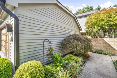 1114 Strathaven Drive N #5C, Worthington, OH 43085 - Photo 5