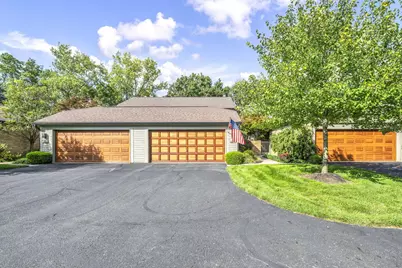 1114 Strathaven Drive N #5C, Worthington, OH 43085 - Photo 1