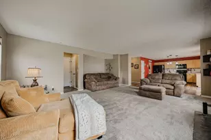 324 Masonglen Ct, Pataskala, OH 43062 - Photo 33