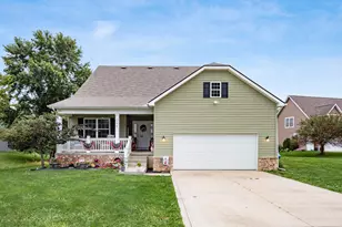 792 Francis Dr, Heath, OH 43056 - Photo 1