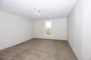324 N Market St, Loudonville, OH 44842 - Photo 21