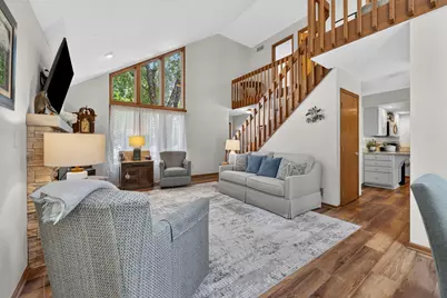 89 S Sunbury Road, Westerville, OH 43081 - Photo 5