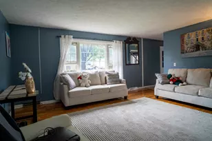 6272 Skywae Dr, Columbus, OH 43229 - Photo 3