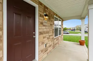 3958 Snowshoe Ave, Grove City, OH 43123 - Photo 5